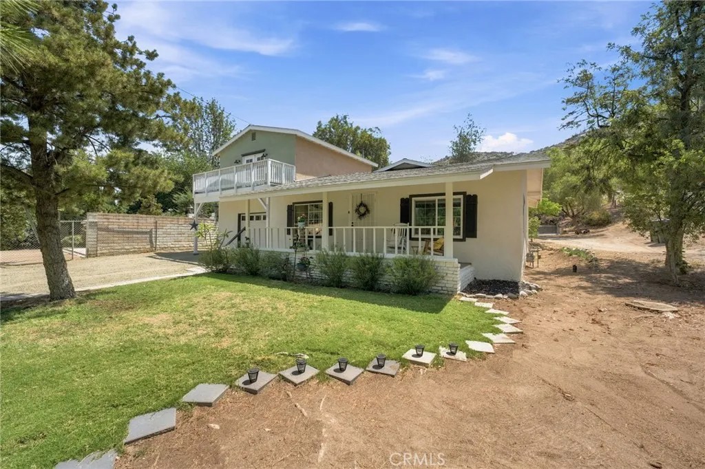 2575 Hillside Avenue