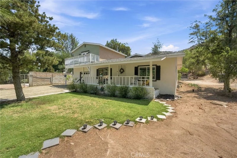 2575 Hillside Avenue