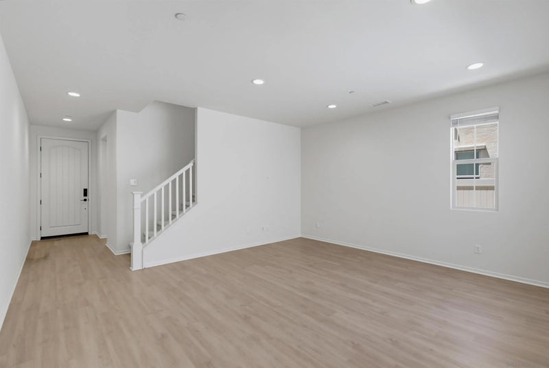 732 Merit Dr