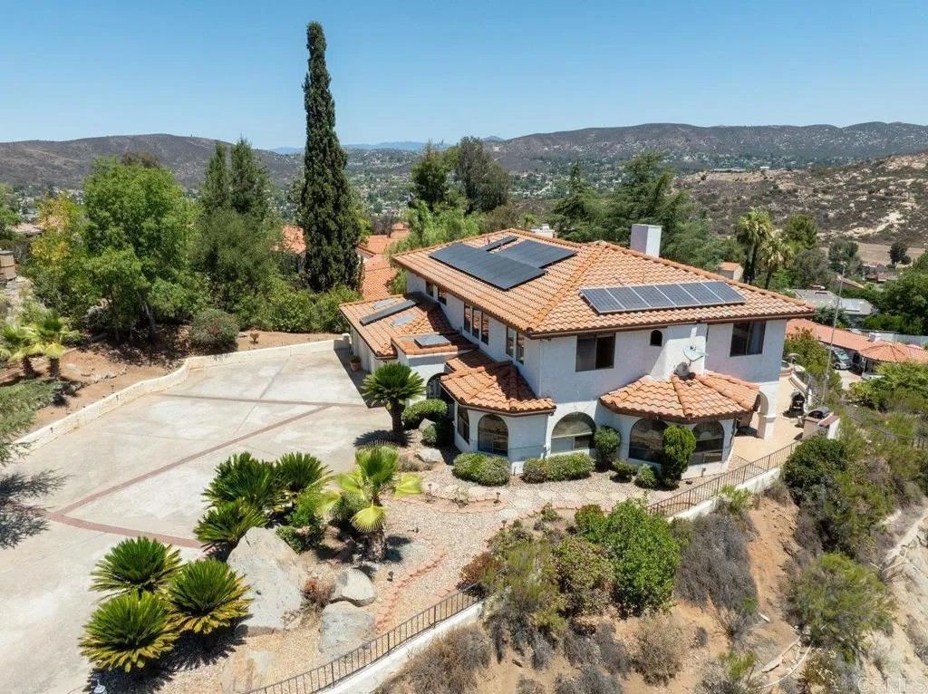 Photo of 23742 Calistoga Place, Ramona, CA 92065 (MLS # PTP2507941)