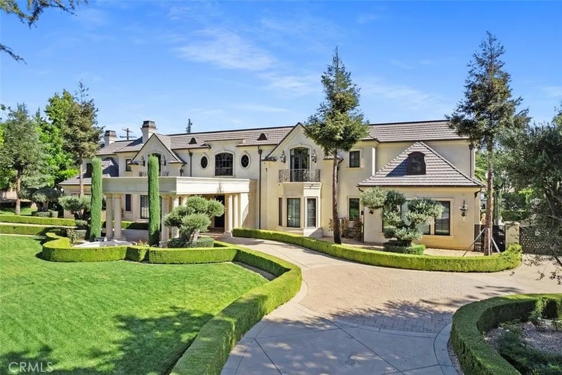 870 Fallen Leaf Road