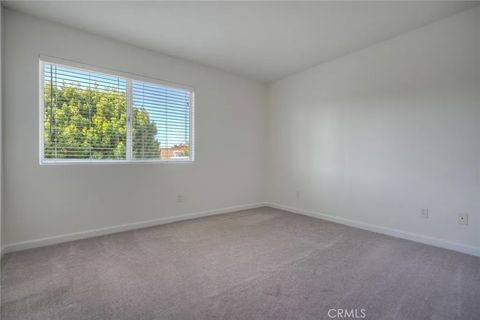 Tiny photo for 1922 Sunlight Court, Oceanside, CA 92056 (MLS # ND25254440)