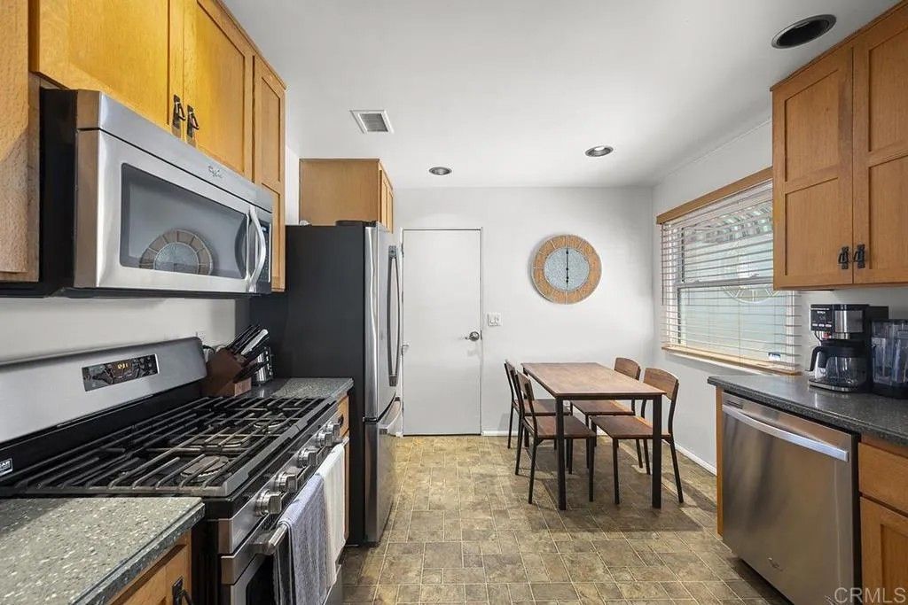 Photo of 244 Date Ave, Imperial Beach, CA 91932 (MLS # PTP2602098)