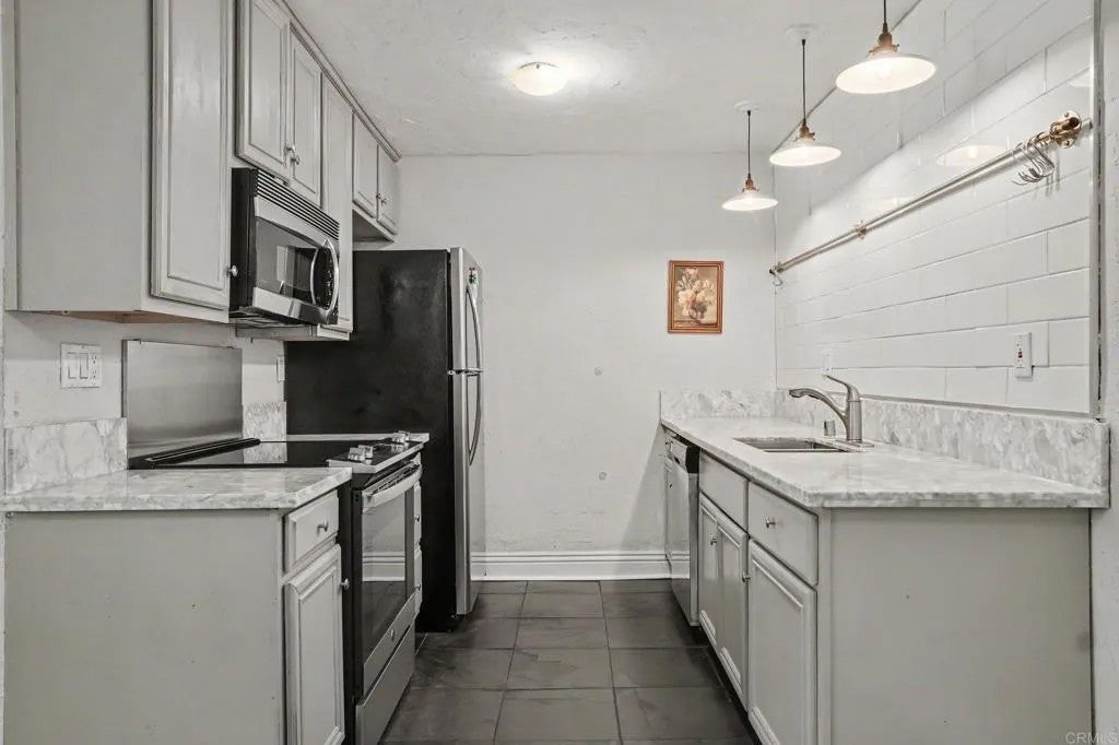 4261 49Th Street 3