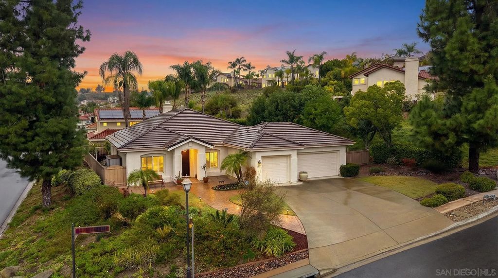 Photo of 2011 Monarch Ridge Cir, El Cajon, CA 92019 (MLS # 260003497)