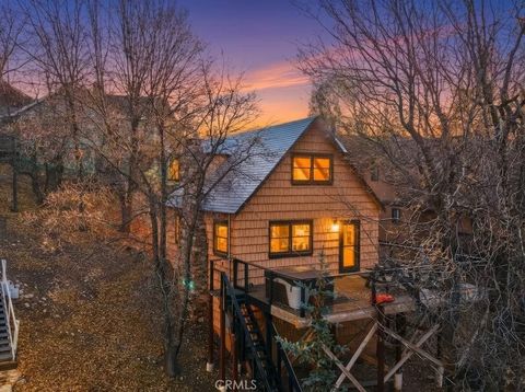 Photo of 1053 Bruin Trl, Fawnskin, CA 92333 (MLS # IG25279976)