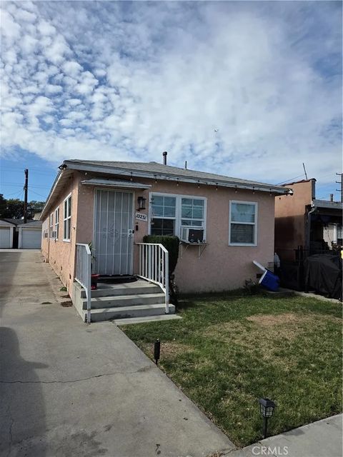 10231 San Carlos South Gate CA 90280