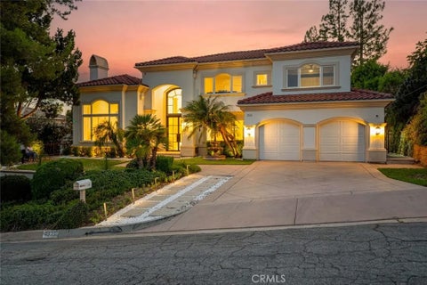 Photo of 350 Starlight Crest, La Canada Flintridge, CA 91011 (MLS # GD26174479)