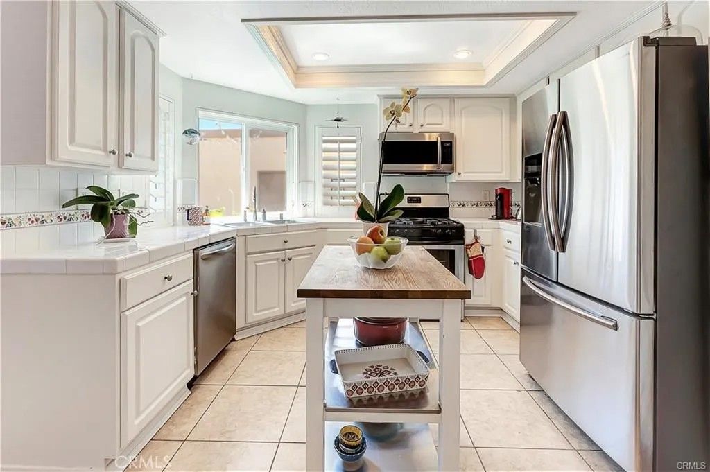 Photo of 16655 Algonquin St, Huntington Beach, CA 92649 (MLS # OC26012911)