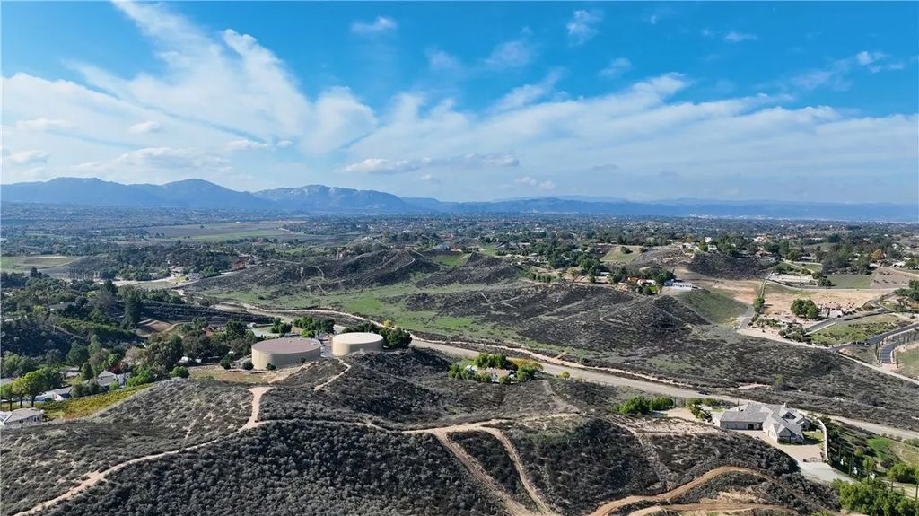 Photo of 42160 Anza, Temecula, CA 92592 (MLS # IV25271116)