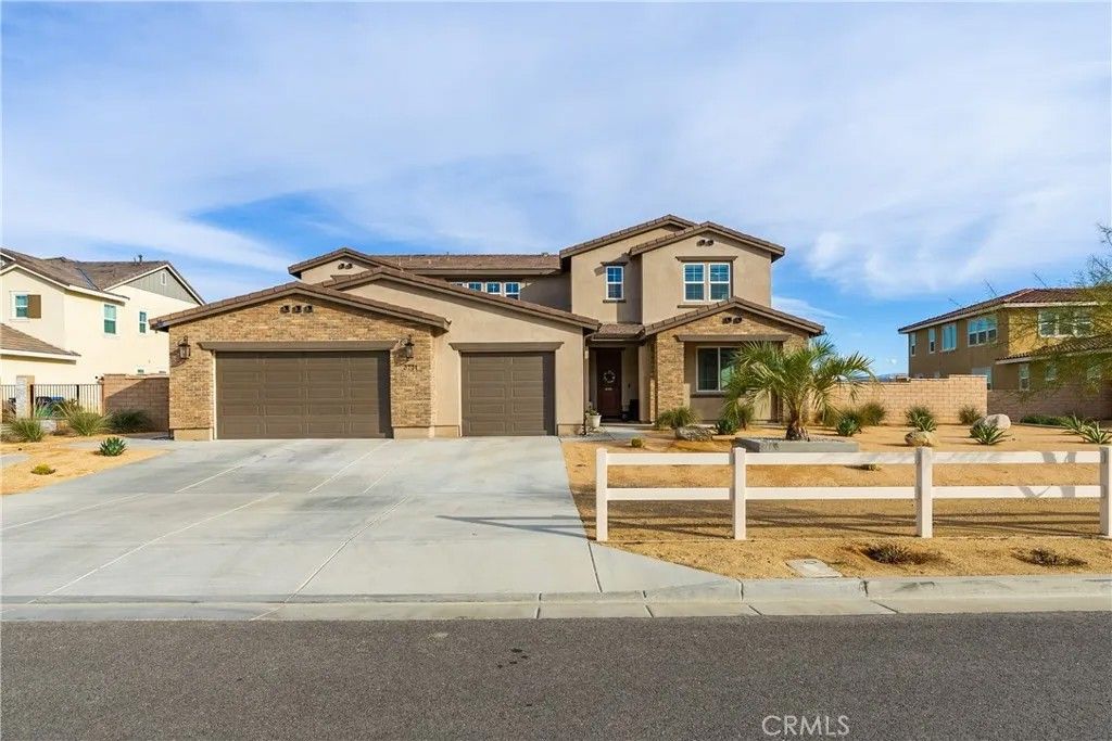 Photo of 3731 Eliopulos Ranch, Palmdale, CA 93551 (MLS # SR26037781)