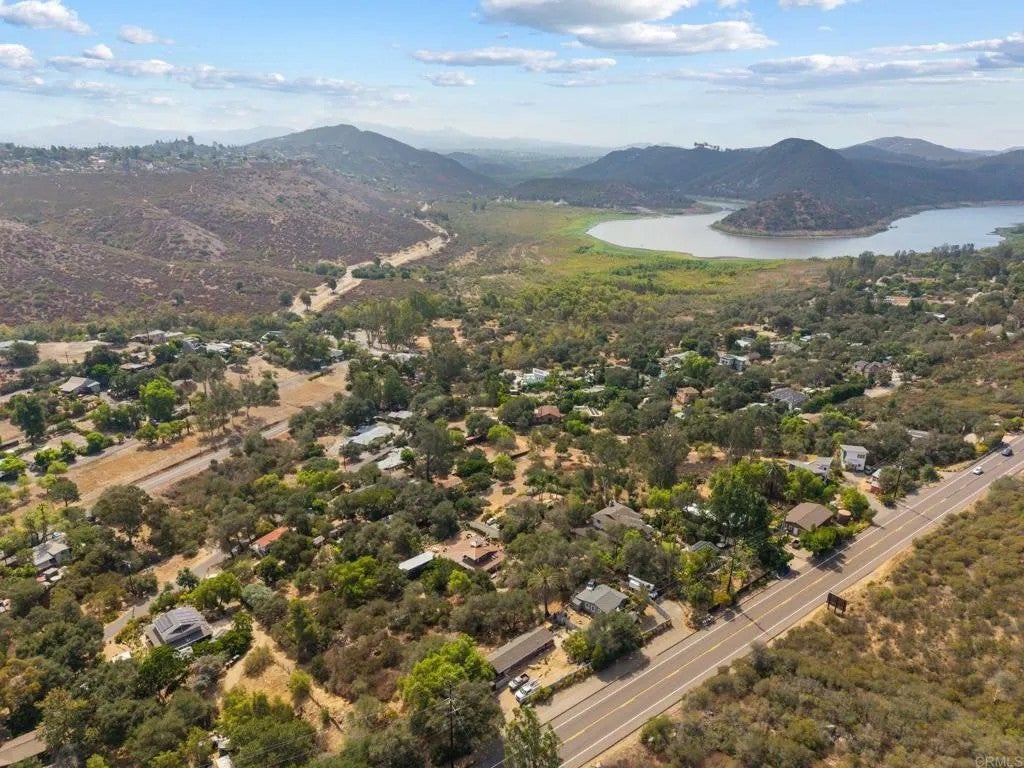 9704 Del Dios Highway