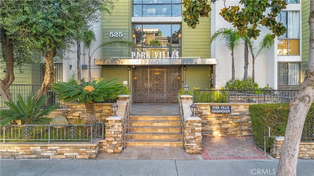 525 S Ardmore 253
