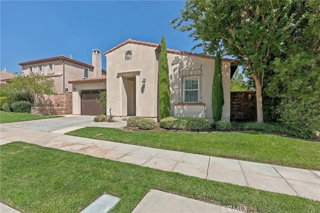 1451 Cole Lane