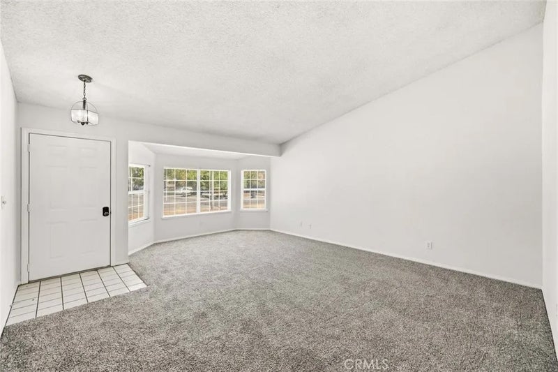 1510 E Avenue J12