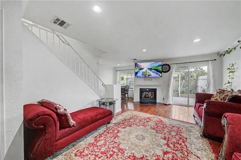 13038 Parkview