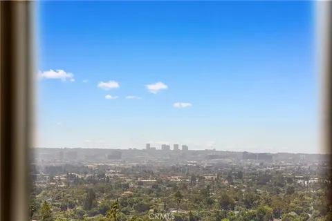 12284 Circula Panorama, Santa Ana, CA 92705 - #: OC25258816