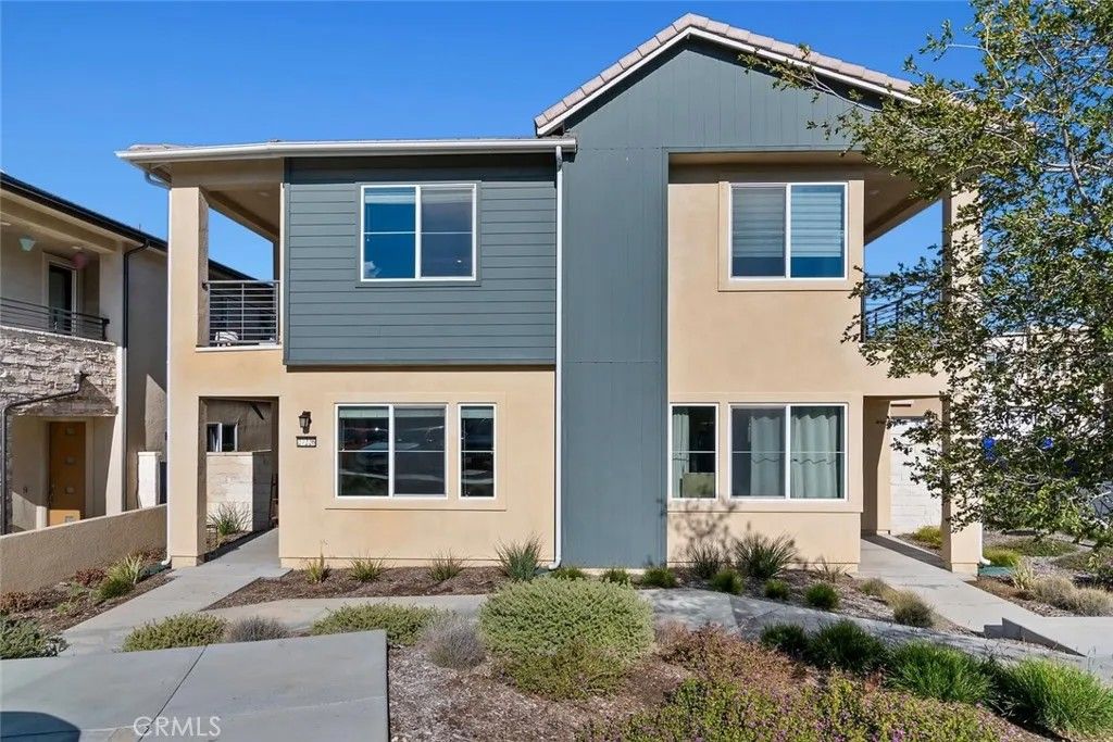 Photo of 27226 Red Willow Court, Valencia, CA 91381 (MLS # SR26004212)