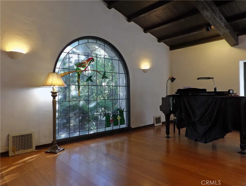 1455 Granada Avenue