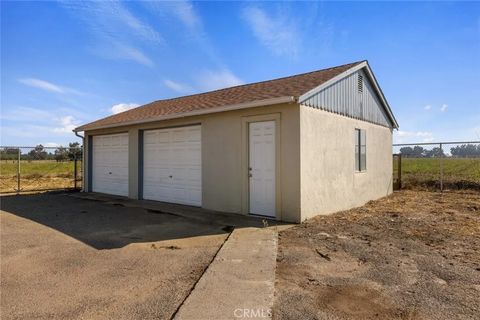 Tiny photo for 19247 Third, Stevinson, CA 95374 (MLS # MC25245909)