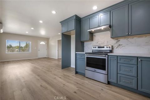 Tiny photo for 19247 Third, Stevinson, CA 95374 (MLS # MC25245909)