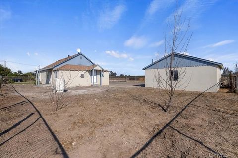 Tiny photo for 19247 Third, Stevinson, CA 95374 (MLS # MC25245909)