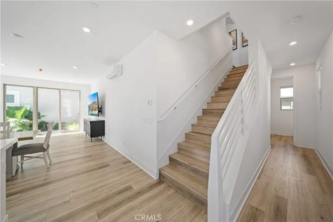 Tiny photo for 203 Lynx, Irvine, CA 92618 (MLS # OC26066170)