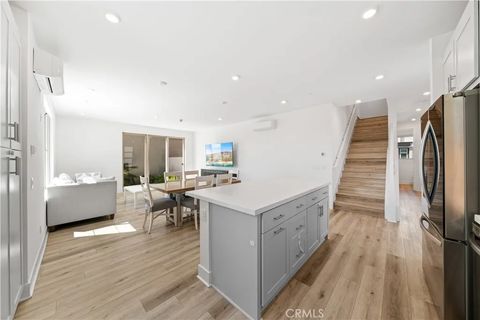 Tiny photo for 203 Lynx, Irvine, CA 92618 (MLS # OC26066170)