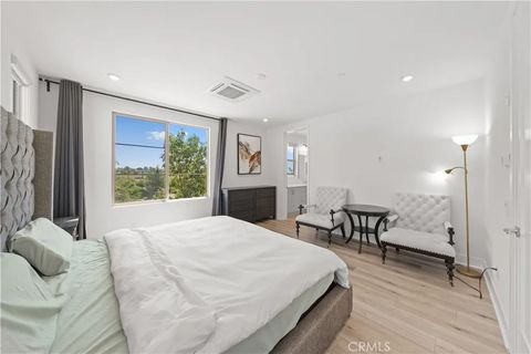 Tiny photo for 203 Lynx, Irvine, CA 92618 (MLS # OC26066170)
