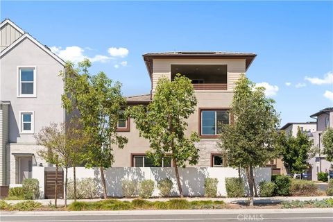 Tiny photo for 203 Lynx, Irvine, CA 92618 (MLS # OC26066170)