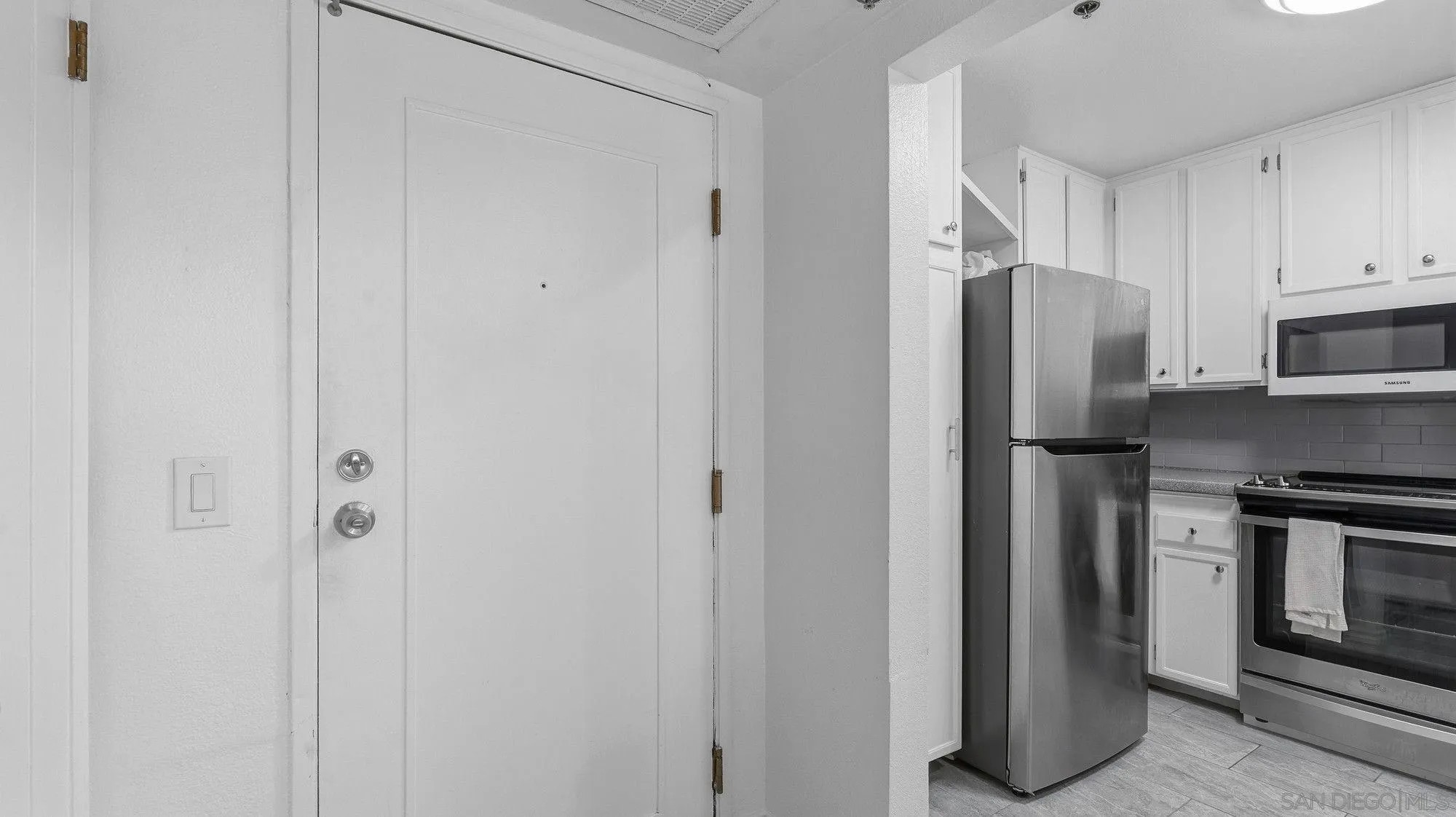 5980 Dandridge Ln 215