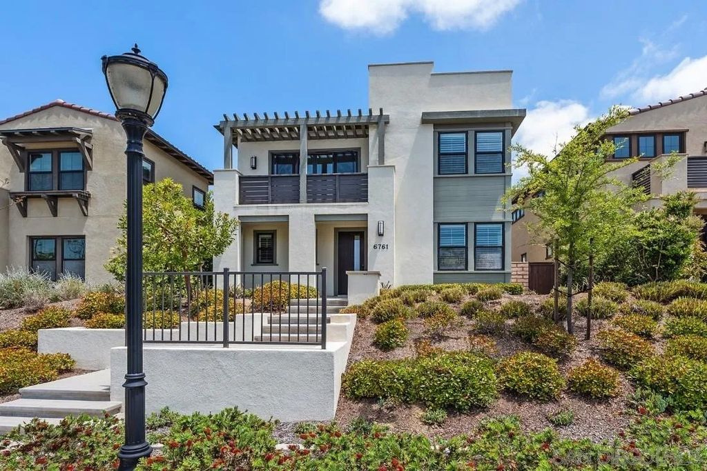 Photo of 6761 Solterra Vista Parkway, San Diego, CA 92130 (MLS # 260005413)