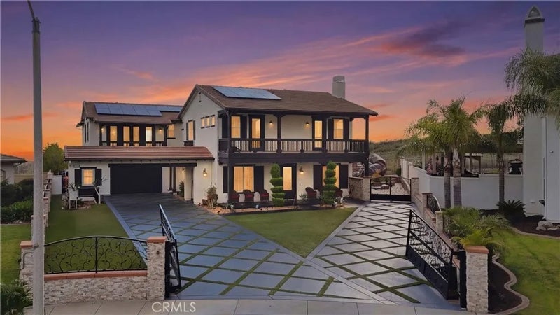 5156 Branding Iron Place