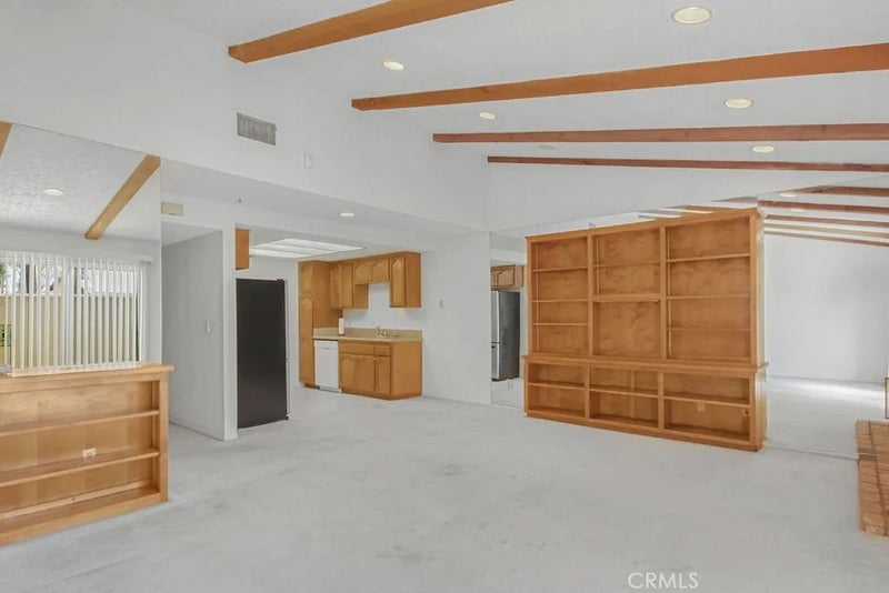 1427 Hillandale Avenue 8