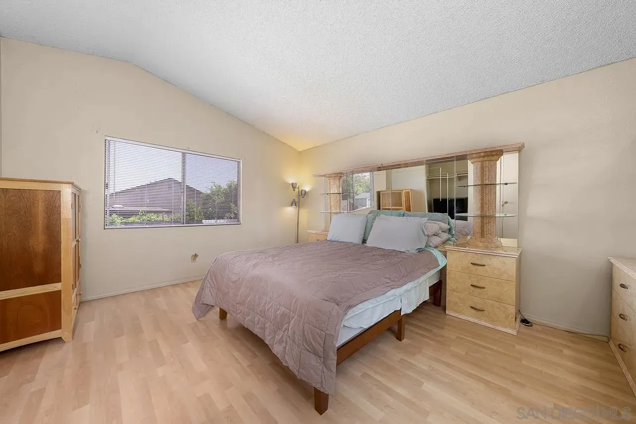 San Diego, California 91977, United States, 4 Bedrooms Bedrooms, ,3 BathroomsBathrooms,Residential,Active,164336