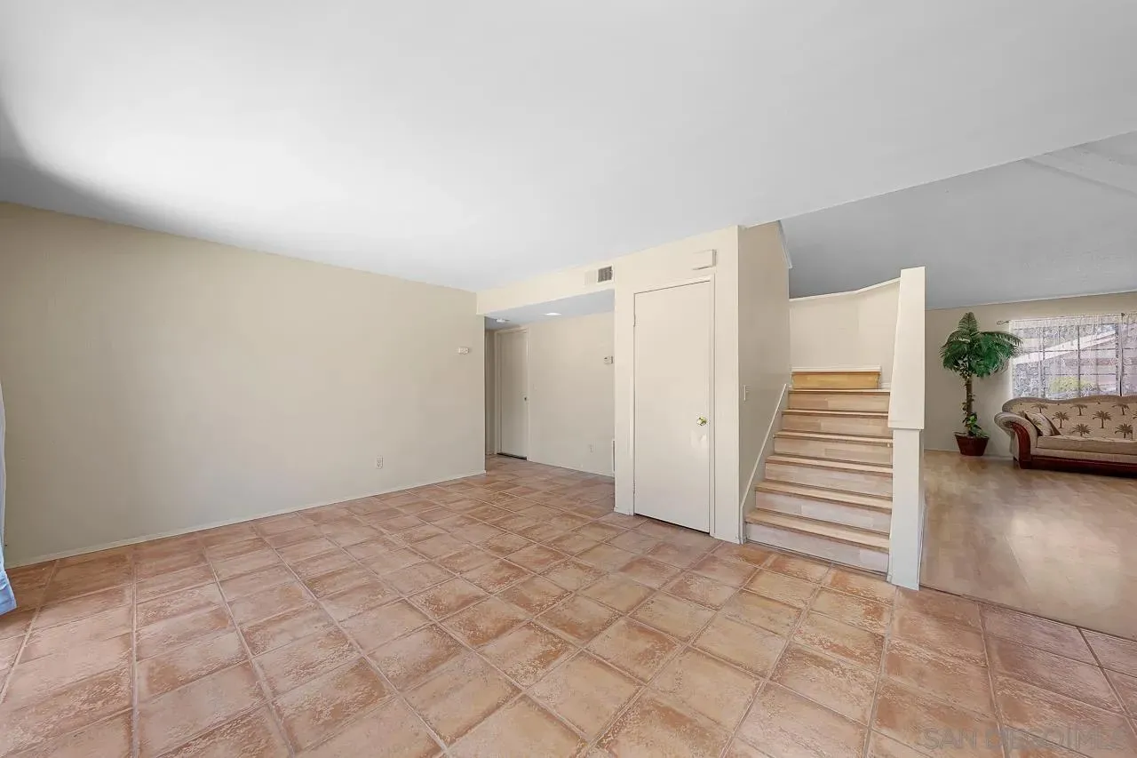 San Diego, California 91977, United States, 4 Bedrooms Bedrooms, ,3 BathroomsBathrooms,Residential,Active,164336