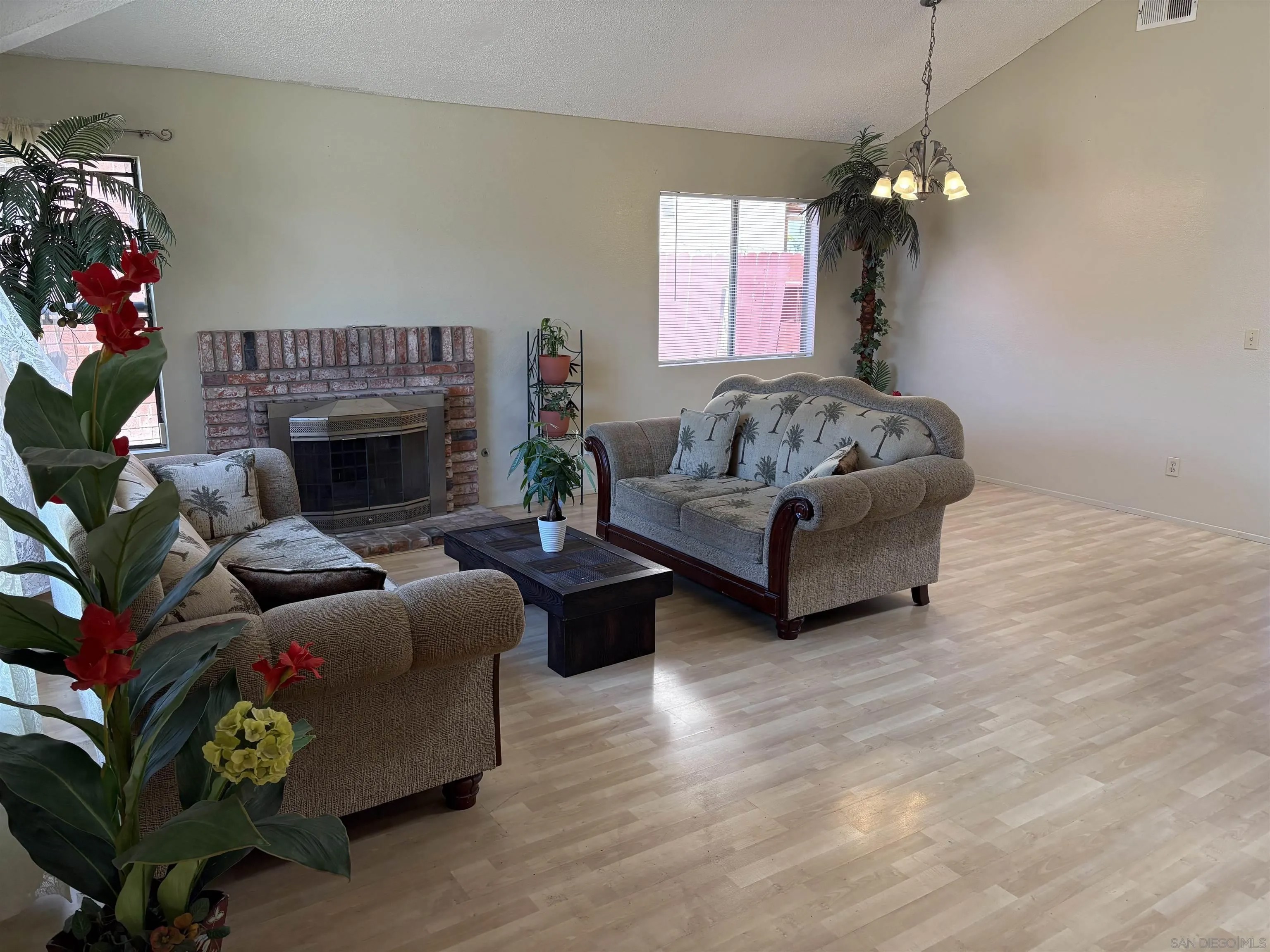 7263 Aquamarine Rd