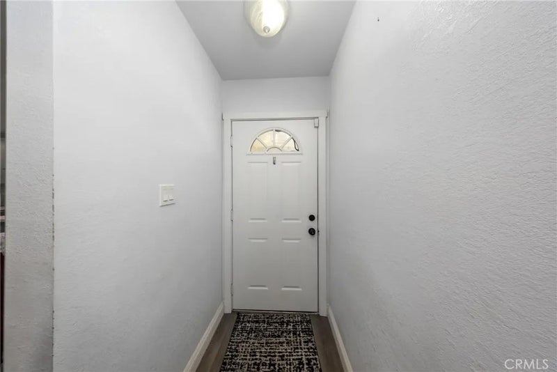 2821 Cedar