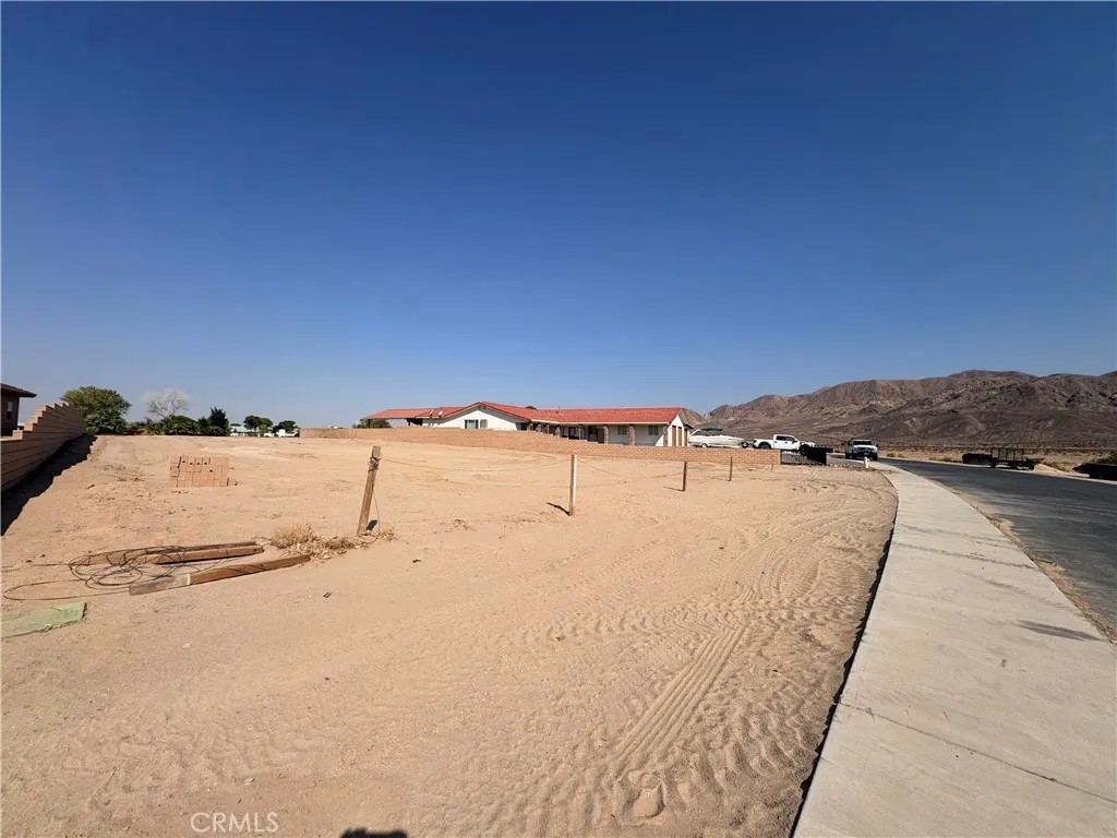 11315 Mountain View