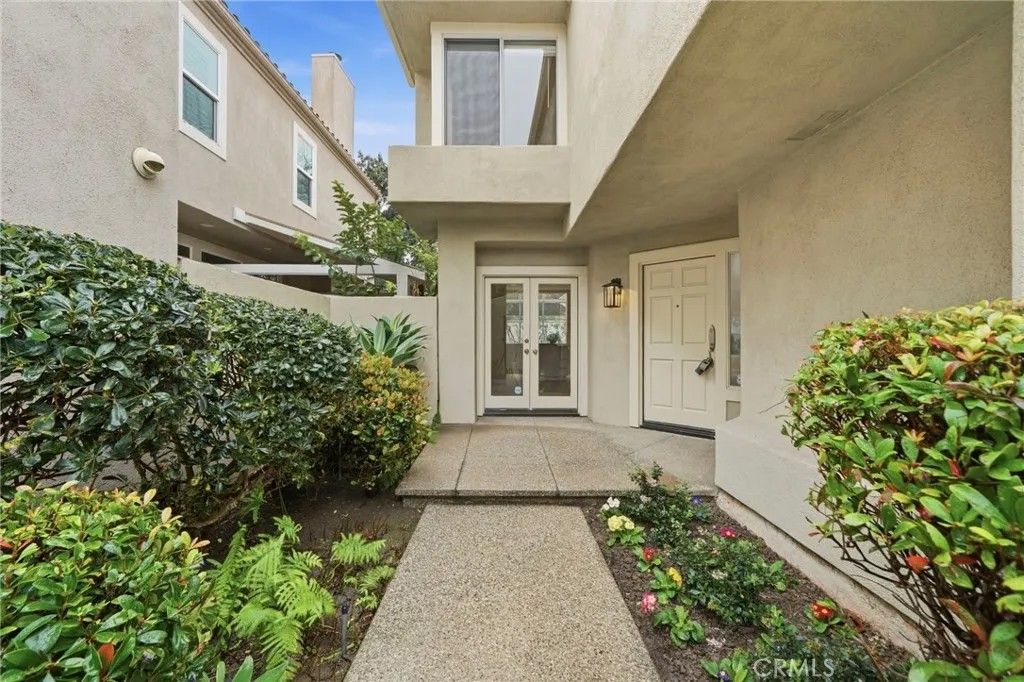 Photo of 5 Belcanto, Irvine, CA 92614 (MLS # OC26000138)