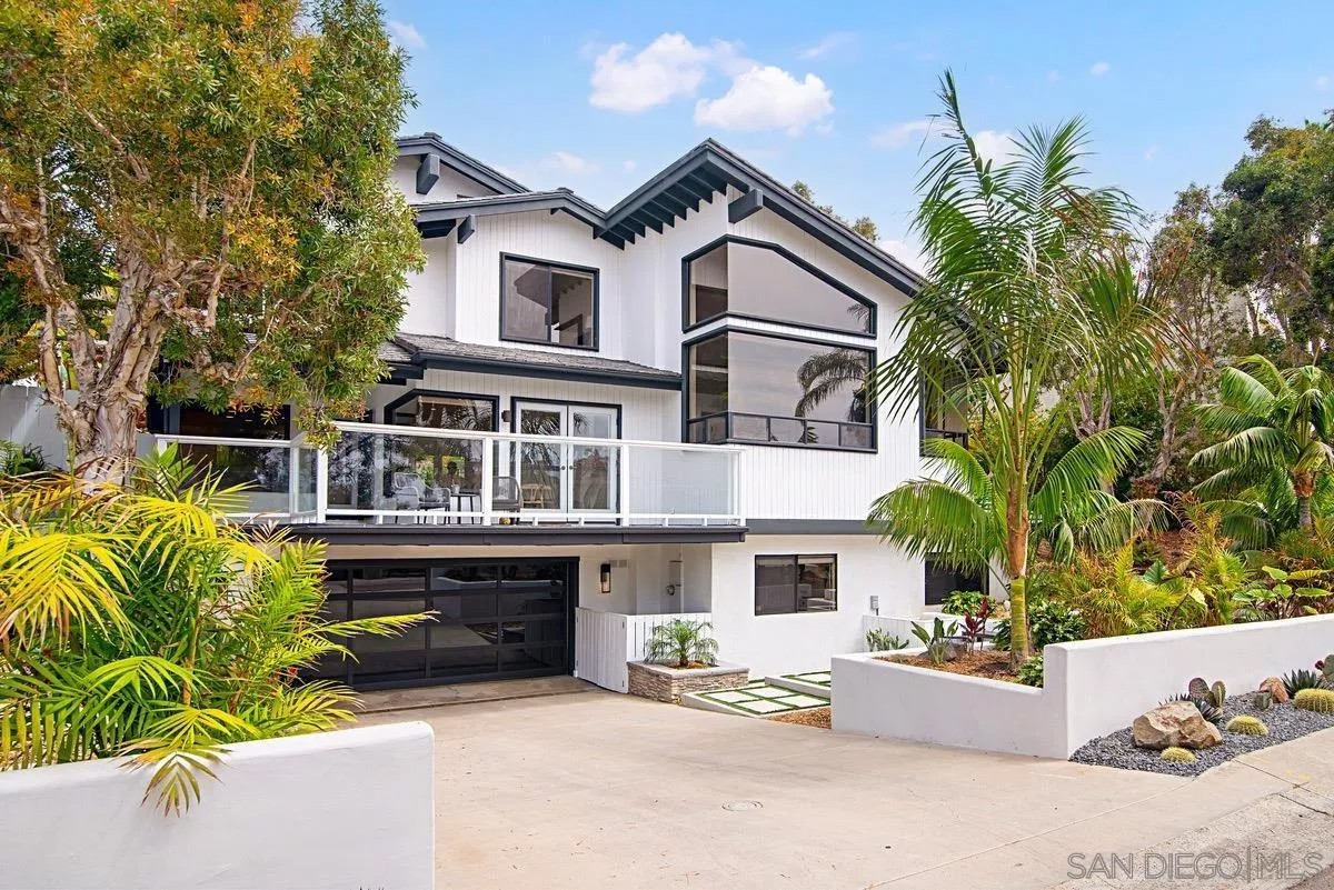 2127 Heather Ln