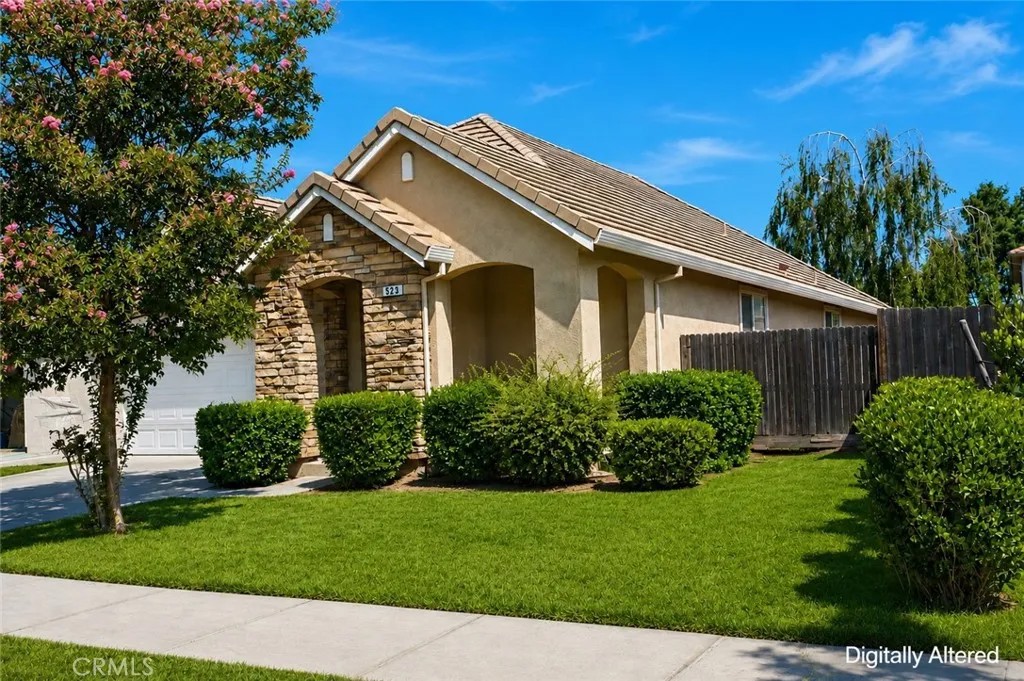 523 Beckman Way
