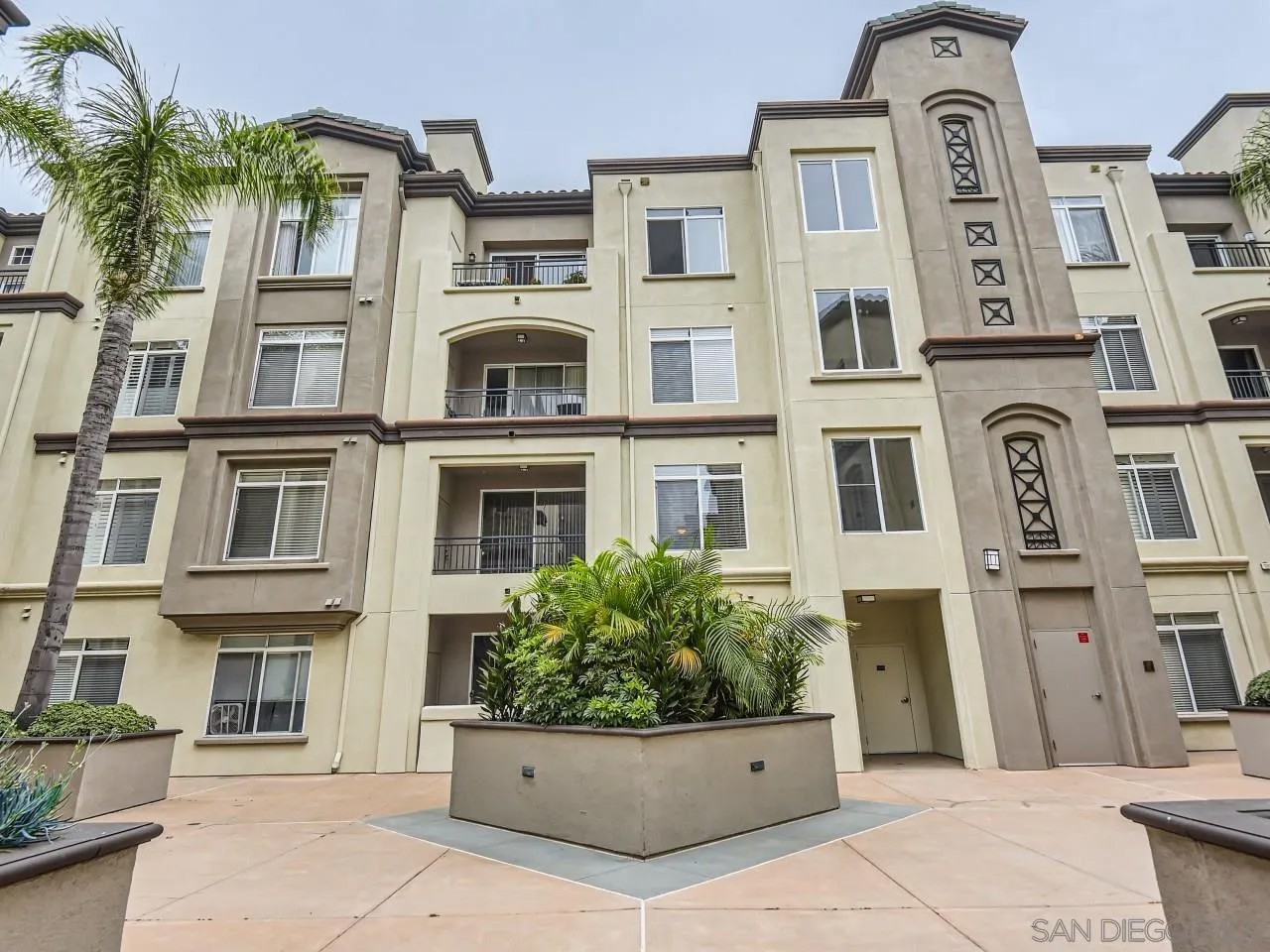 9293 Regents Rd C108