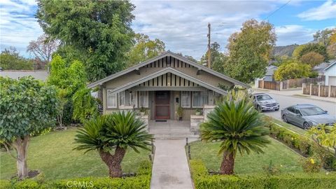 Photo of 179 N Ivy Ave, Monrovia, CA 91016 (MLS # GD26050869)