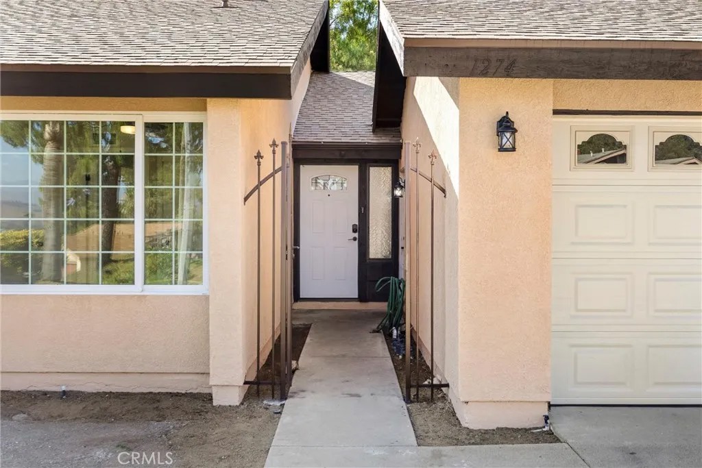 1274 Redwood View Drive