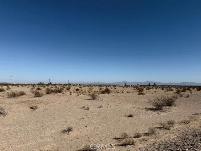 74 Acres Blythe apn:824-090-042
