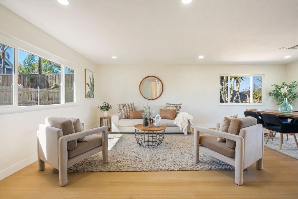 Photo of 1477 Glen Avon Dr, San Marcos, CA 92069 (MLS # 250042017)