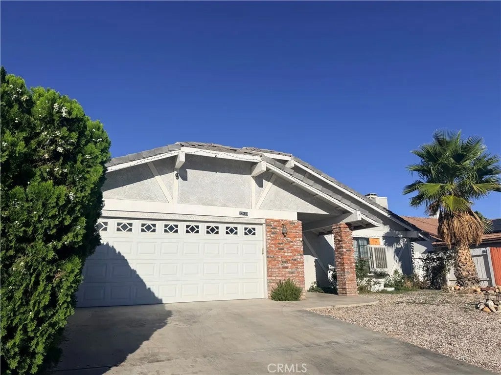 12418 Spring Valley