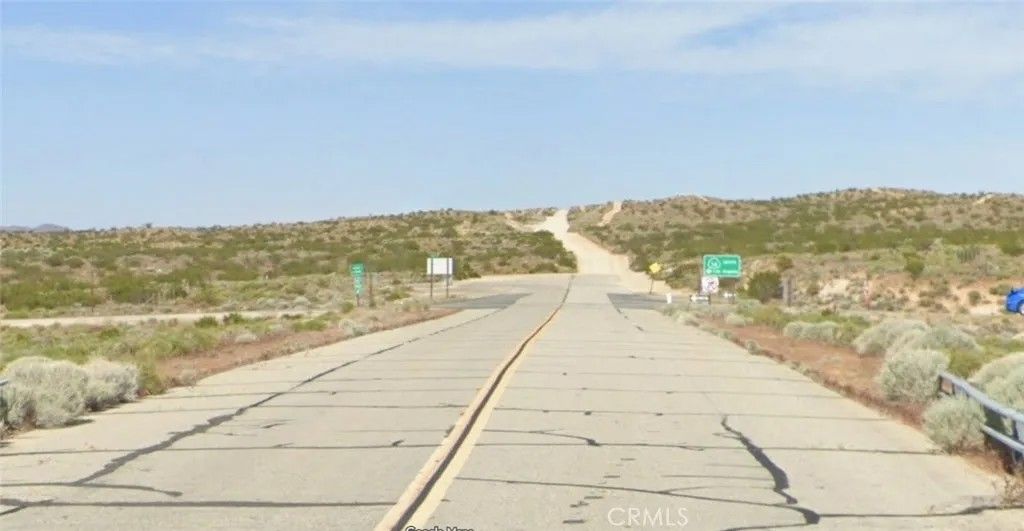 Photo of 1 Desert Highland, Rosamond, CA 93560 (MLS # HD26013173)