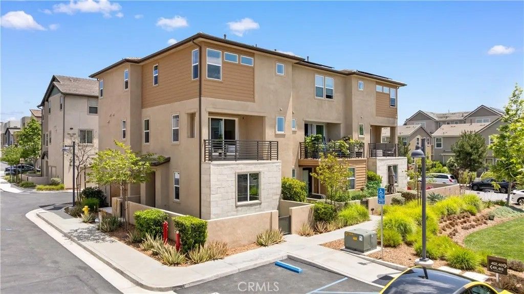 Photo of 411 Chorus, Irvine, CA 92618 (MLS # OC26096080)